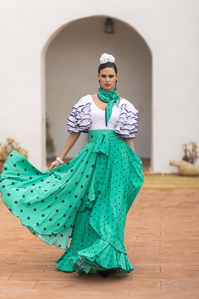 ajl_pepejimenez_Colección 2026_traje flamenca_15 AZAHAR_sólo por encargo